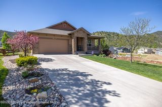 134 Little Bear Peak Dr, New Castle, CO 81647