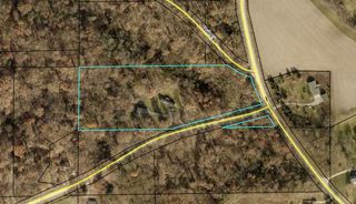 2231 Jordan Creek Rd NE, Solon, IA 52333
