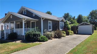 909 E  North Ave, Olney, IL 62450