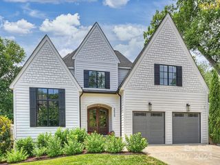 3020 Hanson Dr, Charlotte, NC 28207