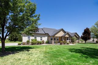 6850 Purple Sage Rd, Star, ID 83669