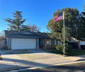 2574 Oregon Ave, Atwater, CA 95301