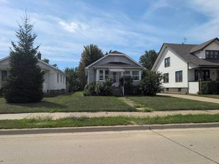 375 Cass Ave, Mount Clemens, MI 48043