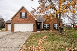 275 Linden Ct, Pendleton, IN 46064