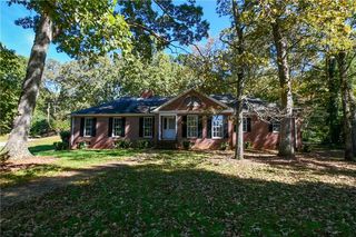 980 Wessell Rd, Gainesville, GA 30501