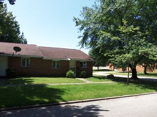 620 N  17th St, Herrin, IL 62948