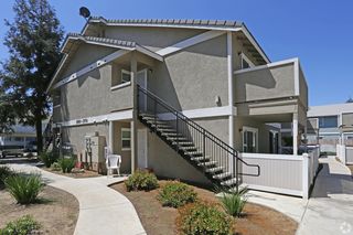 1758 Willowbrook Dr #1758, Merced, CA 95348