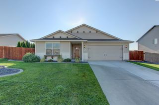 5914 Mandra Ln, Pasco, WA 99301