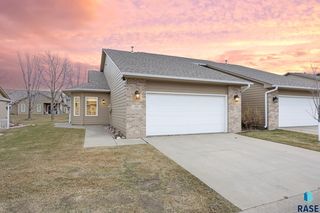 7218 S  Witzke Pl, Sioux Falls, SD 57108