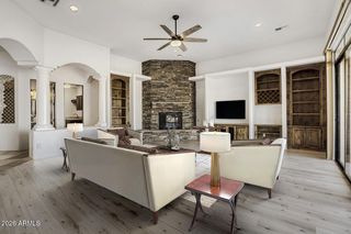 1642 W MANDALAY Lane, Phoenix, AZ 85023