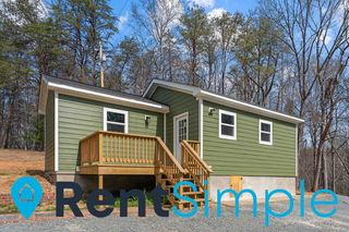 5541 Sperryville Pike #B, Boston, VA 22713