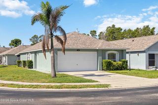 2126 Redwood Cir NE, Palm Bay, FL 32905