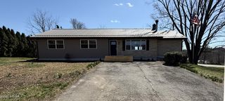 30 Elizabeth St, Cogan Station, PA 17728