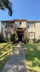 4305 Bell St #4, Houston, TX 77023