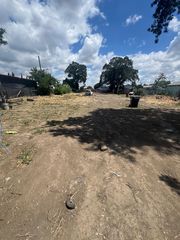 318 S  Los Angeles Ave, Stockton, CA 95203