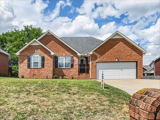 643 Glenties Dr, Smyrna, TN 37167