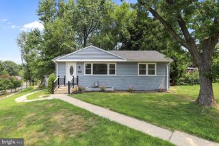 1000 Maple Ave, Rockville, MD 20851