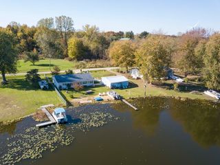 1031 Lorilane Ave, Hudson, MI 49247