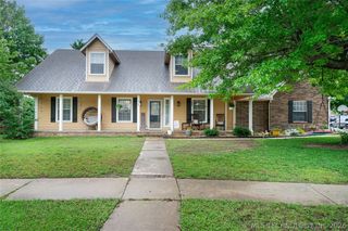 8947 N  133rd East Ave, Owasso, OK 74055