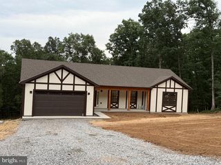 150 E  Four Seasons Dr, Gore, VA 22637