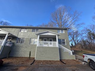 300 Hopewell Rd #A, Morganton, NC 28655