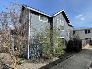 450 Midway Rd #13, Medford, OR 97501