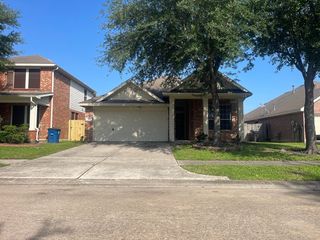 1815 Hidden Terrace Dr, Houston, TX 77049
