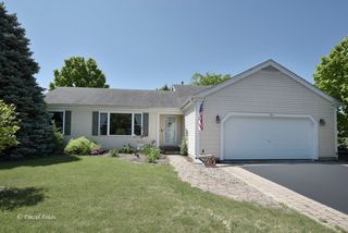 811 Woodbine Ln, Marengo, IL 60152