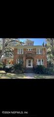 4020 MCGIRTS Boulevard, Jacksonville, FL 32210