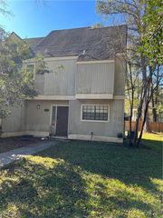 919 W  16th Ave, Covington, LA 70433