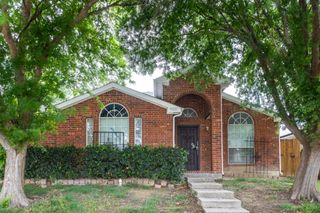 7133 Amber Dr, Dallas, TX 75241