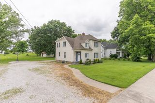 419 N  Main St, Huntsville, MO 65259