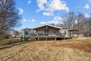 1368 Collins Rd, Vanleer, TN 37181