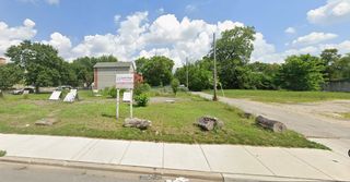 616 W  71st St, Chicago, IL 60621