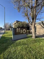 1805 Anderson Rd #52, Davis, CA 95616