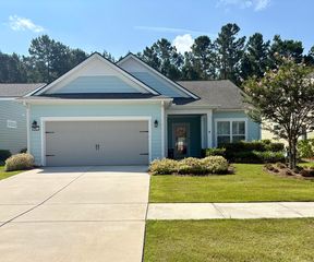 441 Hidden Meadow Ln, Summerville, SC 29486