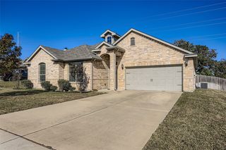 3700 Park Ave, Forest Hill, TX 76140