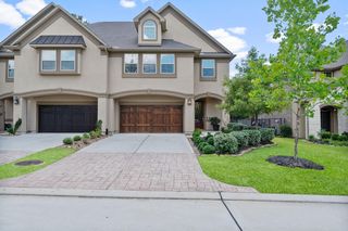 19 Silver Rock Dr, The Woodlands, TX 77375