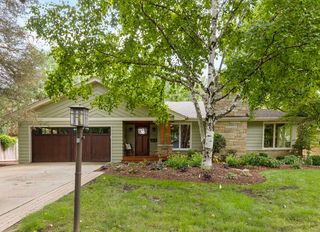 510 W  Prairie Ave, Wheaton, IL 60187