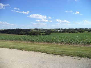 Stonewood Ln, Darlington, WI 53530