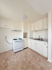 3455 Emerald St #15, Torrance, CA 90503
