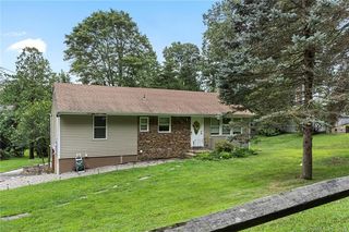 15 Styles Lane, Norwalk, CT 06850
