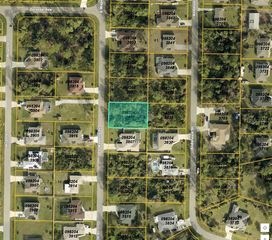 S  Wapello St #6, North Pt, FL 34286