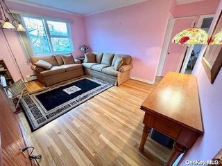 216-31 68 Avenue #2, Oakland Gardens, NY 11364