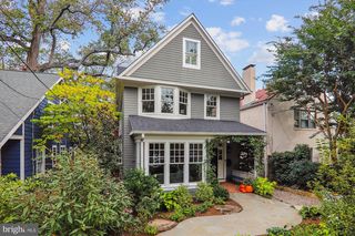 5707 33rd St NW, Washington, DC 20015