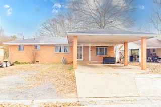 121 Troutt, Benton, AR 72019