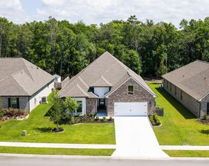 77 Constellation Ave, Freeport, FL 32439