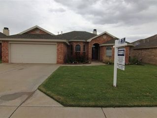 6104 100th St, Lubbock, TX 79424