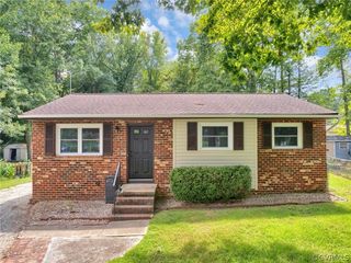 9010 Laurel Oak Ct, North Chesterfield, VA 23237