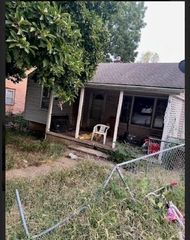 1813 E  84th St, Kansas City, MO 64132